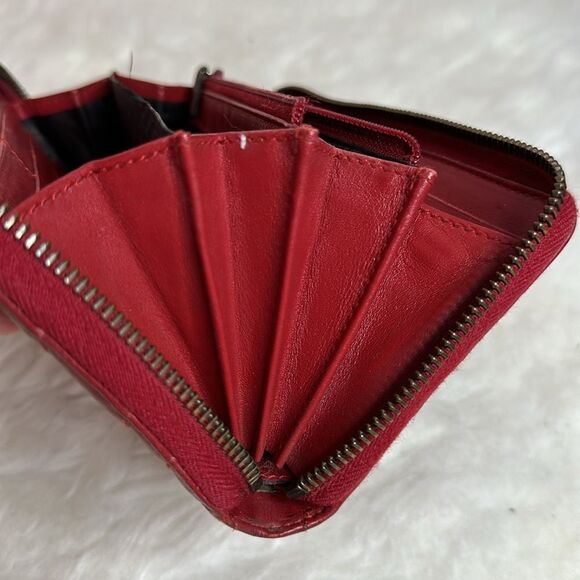 💯Authentic Gucci Marmont Zipped Long Wallet🍀 - Picture 7 of 16